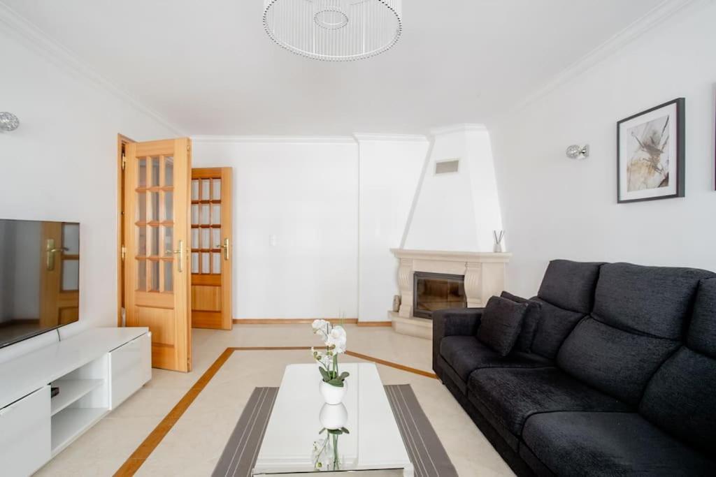 Apartamento Em Lisboa, Perto De Sintra Fontainhas  Dış mekan fotoğraf