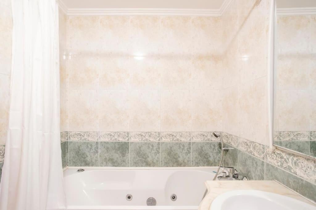Apartamento Em Lisboa, Perto De Sintra Fontainhas  Dış mekan fotoğraf